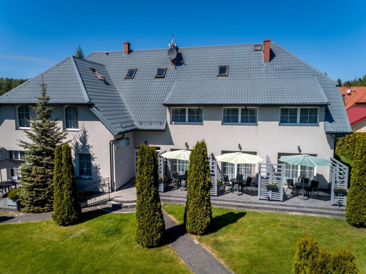 Ferienwohnung Dw Roza Wiatrow Dębki Exterior foto