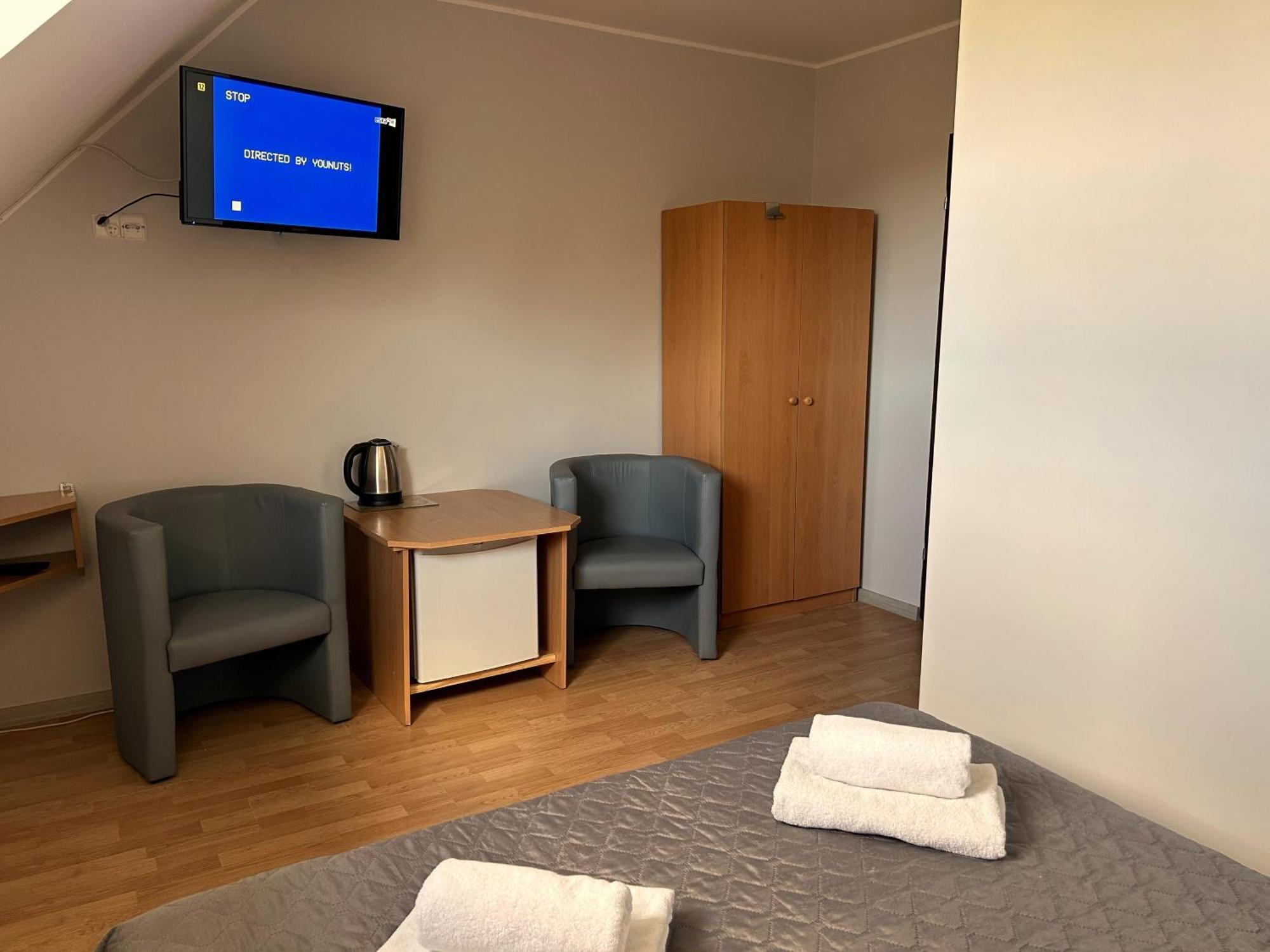 Ferienwohnung Dw Roza Wiatrow Dębki Exterior foto