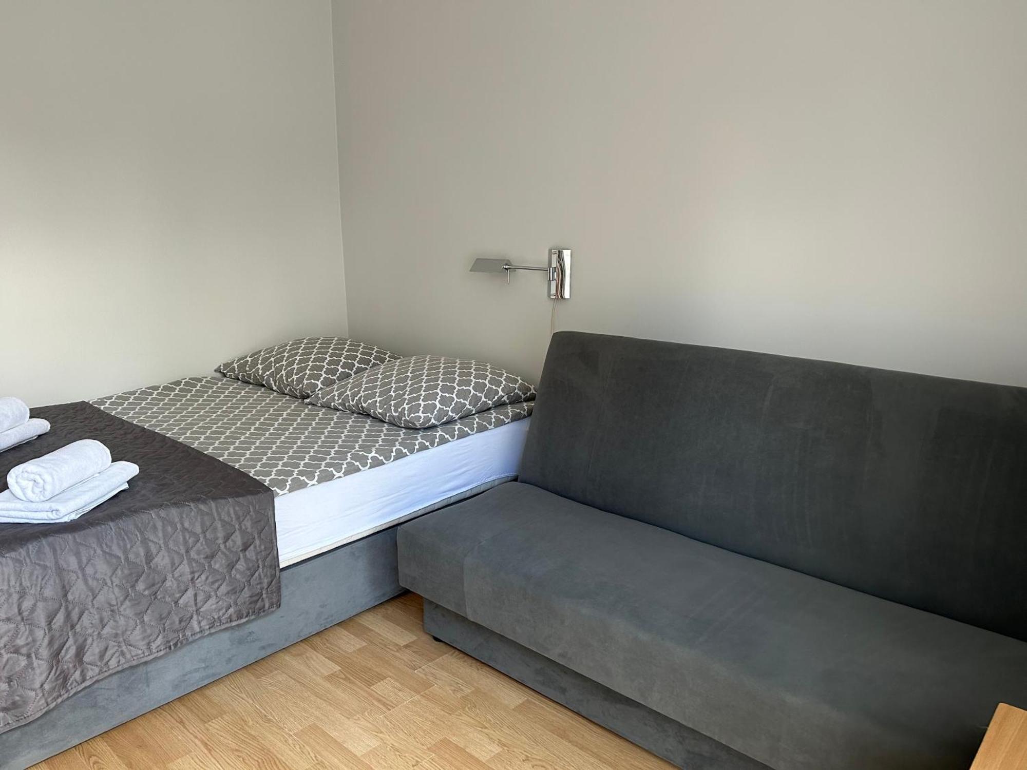 Ferienwohnung Dw Roza Wiatrow Dębki Exterior foto