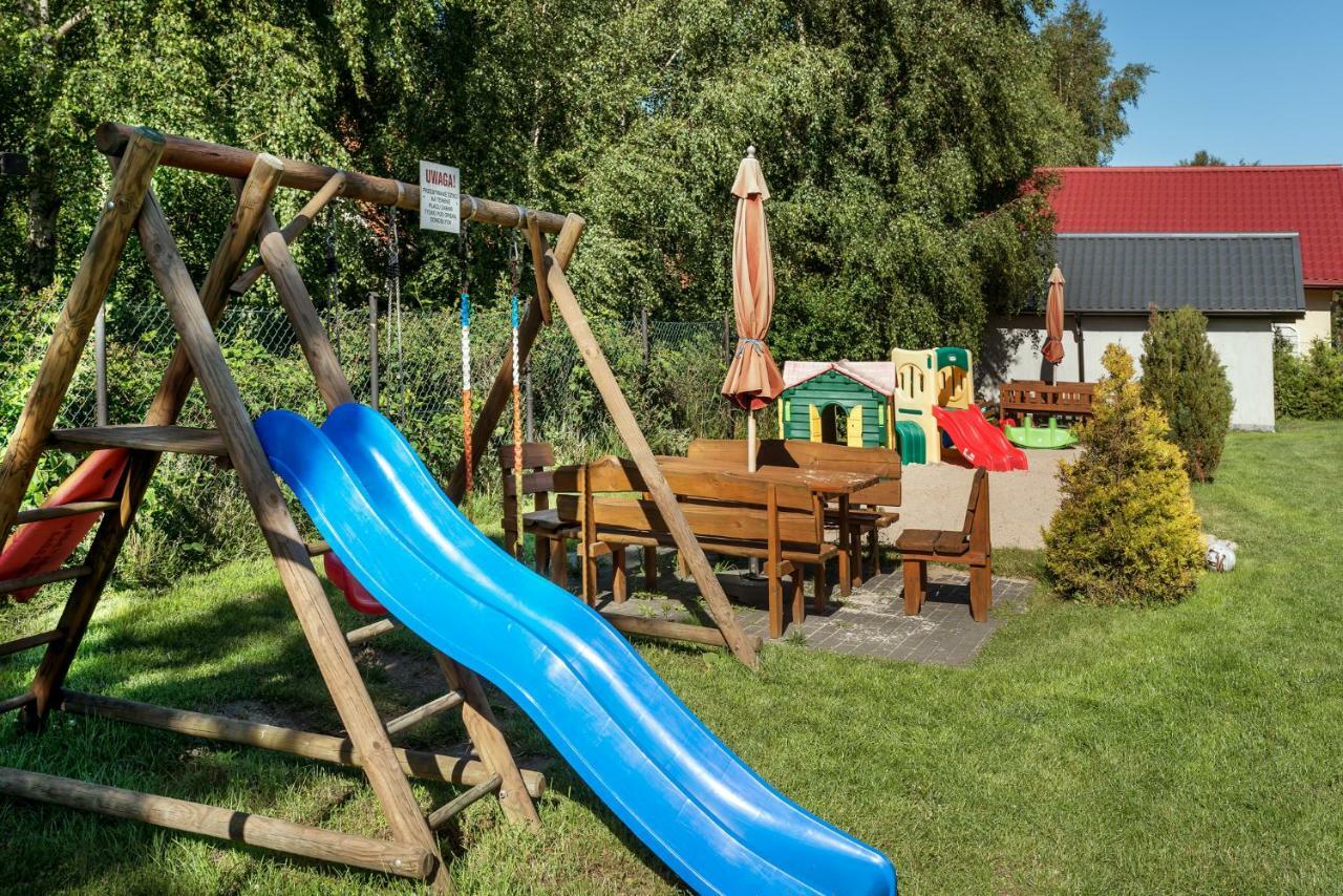 Ferienwohnung Dw Roza Wiatrow Dębki Exterior foto